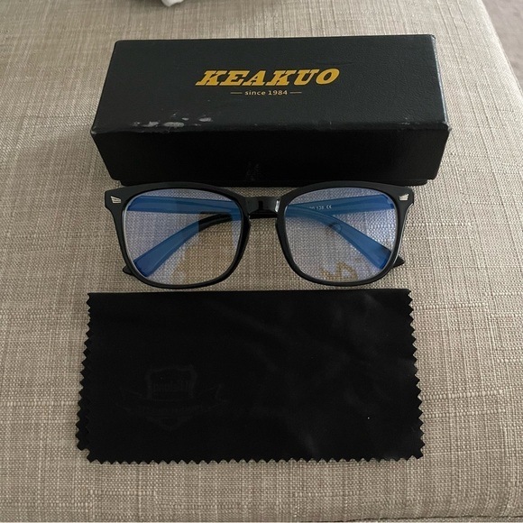 Keakuo Blue Light Blocking Glasses - Picture 2 of 3